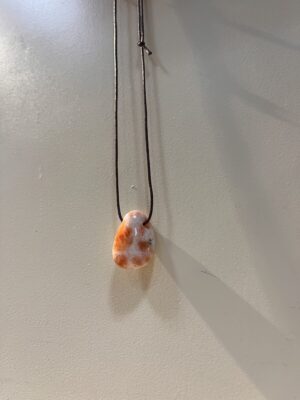 Trommelstein gebohrt „Sonnenstein“