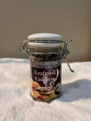 Kraftvoll Räuchern "Ahnen ehren"